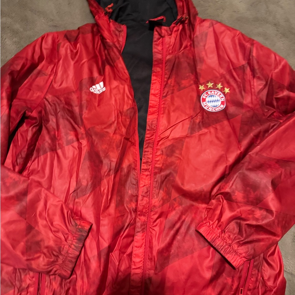 Adidas Red Bayern Munich Windbreaker